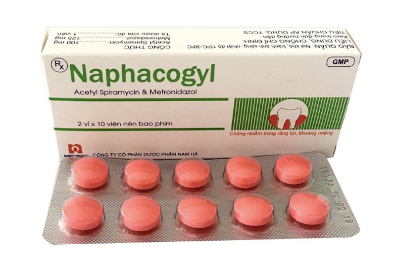 Thuốc kháng viêm Naphacogyl có tác dụng rất tốt trong điều trị bệnh răng miệng