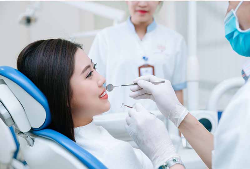 Người bệnh nên thăm khám răng miệng định kỳ tại các cơ sở nha khoa uy tín