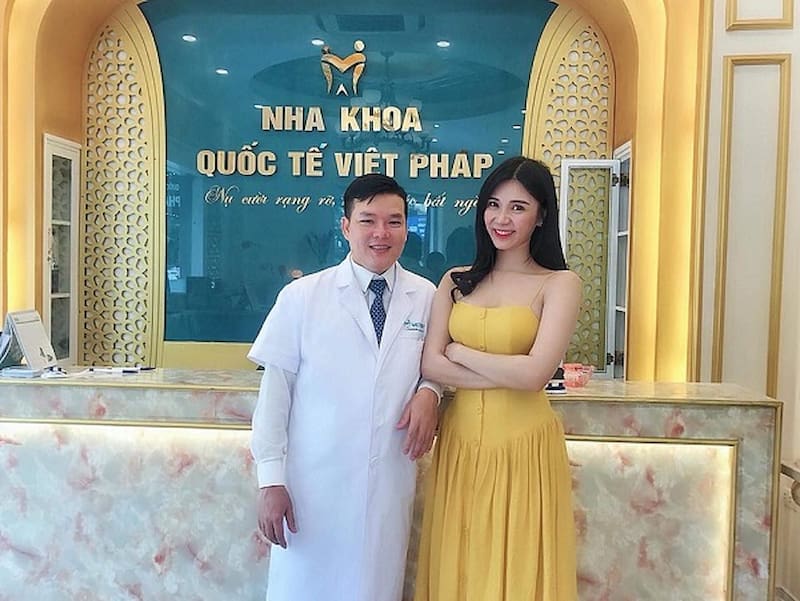 Nha khoa Việt Pháp sở hữu nhiều bác sĩ giỏi, tận tâm với nghề