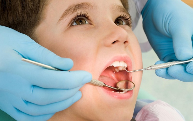 Bạn nên lựa chọn địa chỉ khám răng uy tín chất lượng cho trẻ