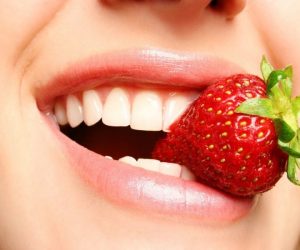 [Giải Đáp] Bọc Răng Sứ Có Ăn Uống Bình Thường Được Không?