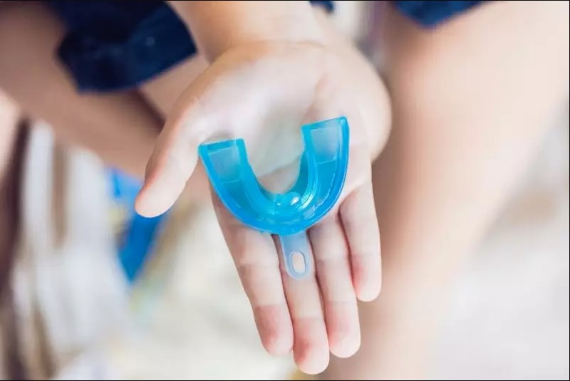 Niềng răng silicon giúp định hỉnh răng mọc lệch, khấp khểnh ở trẻ 