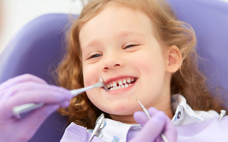 Răng thưa là một khiếm khuyết trên hàm răng khá phổ biến