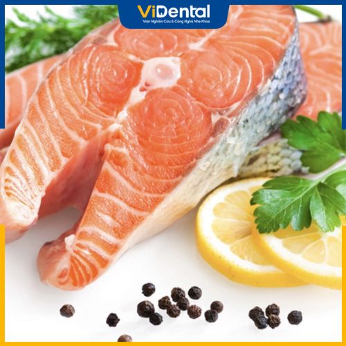 Cá là thực phẩm chứa nhiều vitamin D