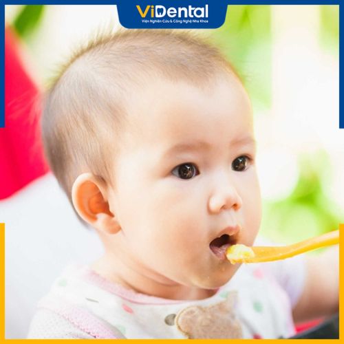 Chế độ dinh dưỡng không khoa học là nguyên nhân khiến trẻ chậm mọc răng