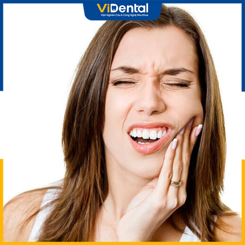 Thăm khám thường xuyên giúp phát hiện sớm bệnh về răng miệng