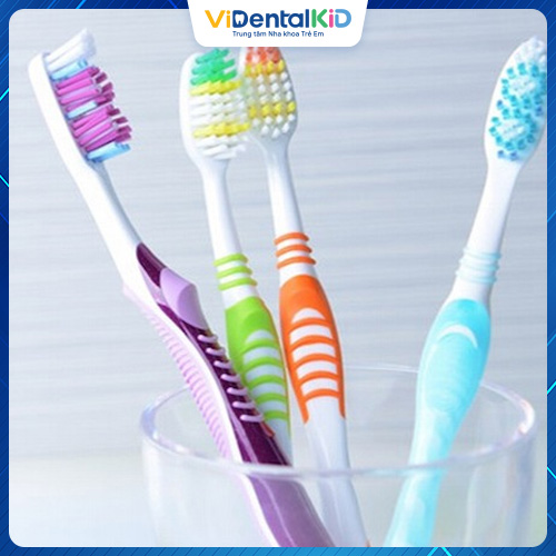 Đánh răng thường xuyên là cách phòng ngừa sún răng hiệu quả nhất